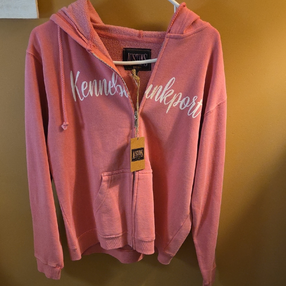 Pink Oversized Long Sleeve Hoodie Kennenunkport On The Front M NWT